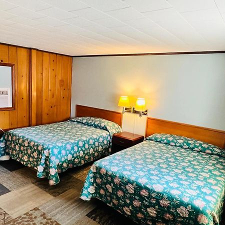 Sun N Snow Hotel Cadillac Bagian luar foto