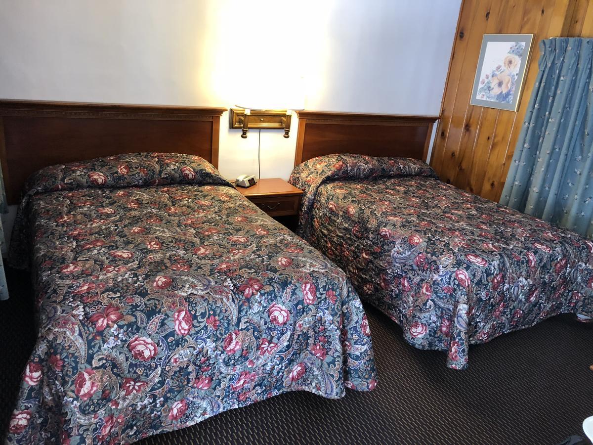 Sun N Snow Hotel Cadillac Bagian luar foto