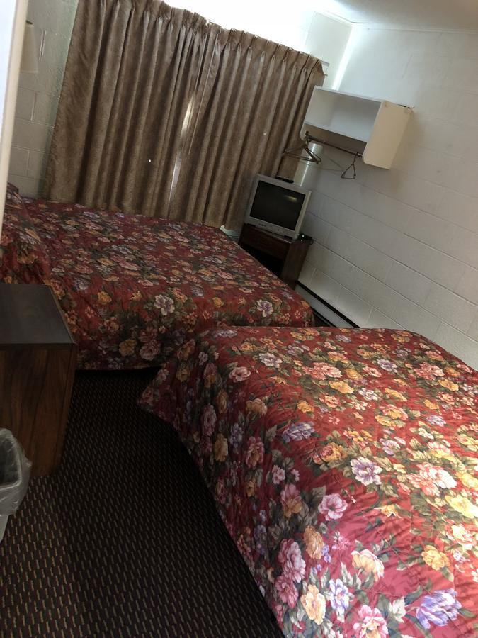 Sun N Snow Hotel Cadillac Bagian luar foto